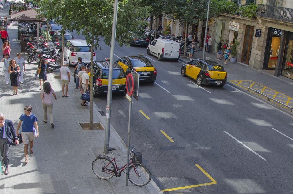 Apartament Way To Bcn Casa Rovira Barcelona Zewnętrze zdjęcie